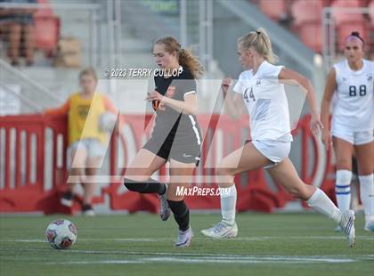 Thumbnail 2 in Juan Diego Catholic vs. Ogden (UHSAA 3A Semifinal) photogallery.
