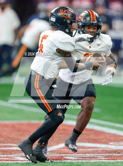 Thumbnail 1 in Northeast vs. Toombs County (GHSA 1A Division 1 Championship) photogallery.