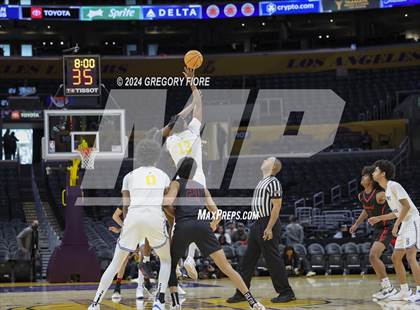 Thumbnail 1 in San Joaquin Memorial vs. St. Bernard's (2024 Coastal Catholic Classic) photogallery.