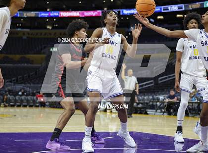 Thumbnail 1 in San Joaquin Memorial vs. St. Bernard's (2024 Coastal Catholic Classic) photogallery.