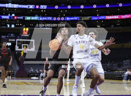 Thumbnail 3 in San Joaquin Memorial vs. St. Bernard's (2024 Coastal Catholic Classic) photogallery.