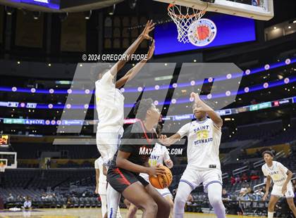 Thumbnail 1 in San Joaquin Memorial vs. St. Bernard's (2024 Coastal Catholic Classic) photogallery.