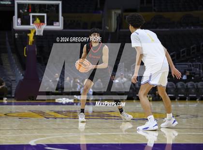 Thumbnail 3 in San Joaquin Memorial vs. St. Bernard's (2024 Coastal Catholic Classic) photogallery.