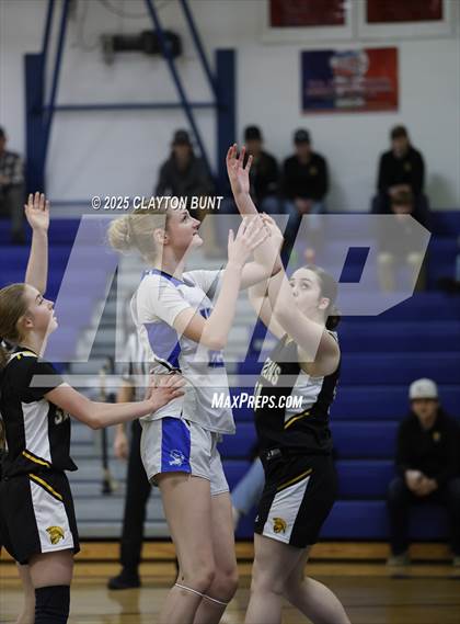 Thumbnail 2 in Timberline @ Orofino photogallery.