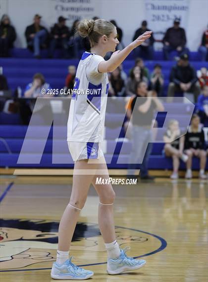 Thumbnail 1 in Timberline @ Orofino photogallery.