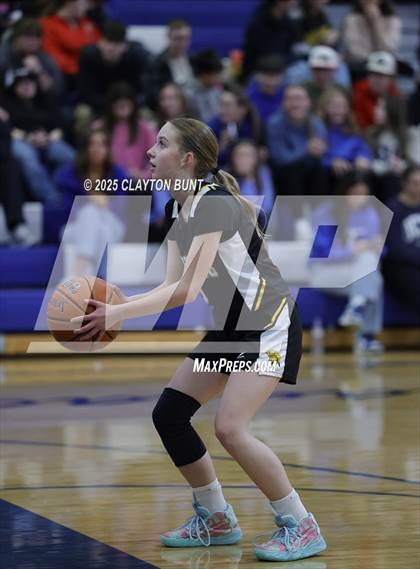 Thumbnail 3 in Timberline @ Orofino photogallery.