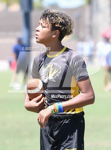 Thumbnail 2 in Gilbert vs. Perry (Gotta Believe - 7 V 7) photogallery.