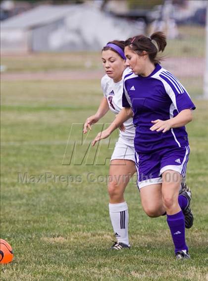 Thumbnail 3 in Johansen @ Beyer photogallery.