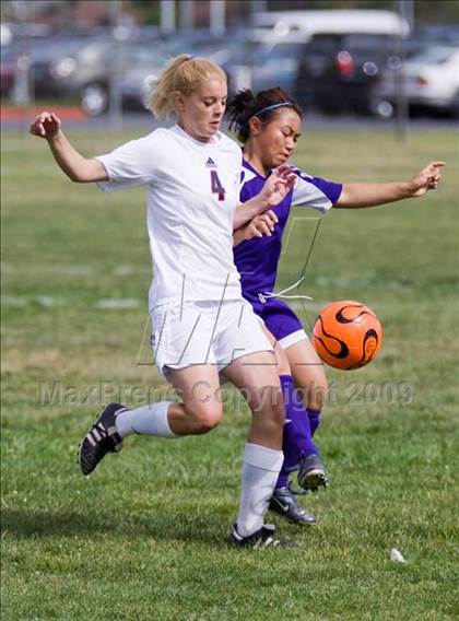 Thumbnail 2 in Johansen @ Beyer photogallery.