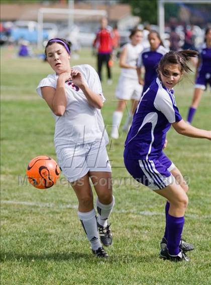 Thumbnail 3 in Johansen @ Beyer photogallery.