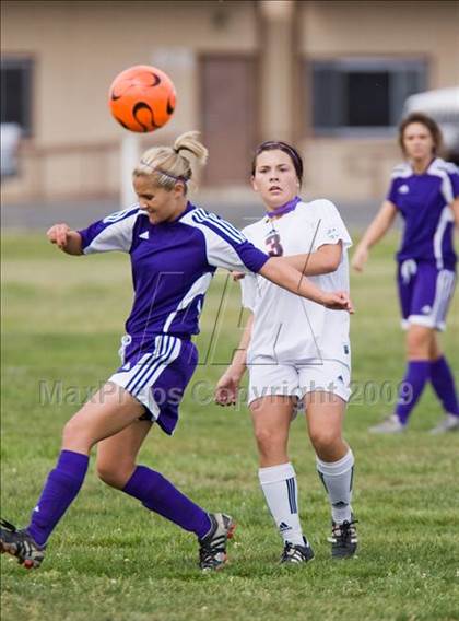 Thumbnail 1 in Johansen @ Beyer photogallery.