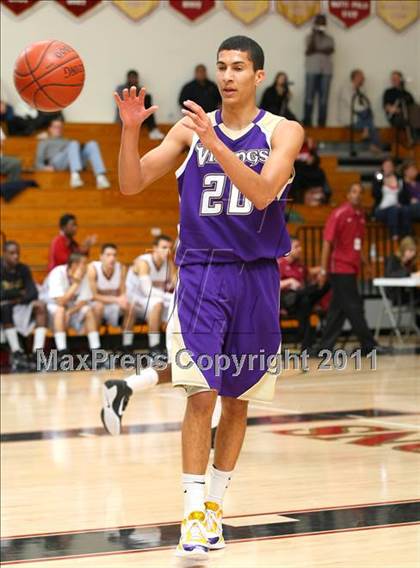 Thumbnail 3 in Alemany vs. Valencia (Oaks Christian Tournament) photogallery.