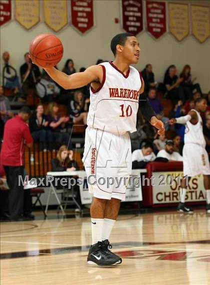 Thumbnail 1 in Alemany vs. Valencia (Oaks Christian Tournament) photogallery.