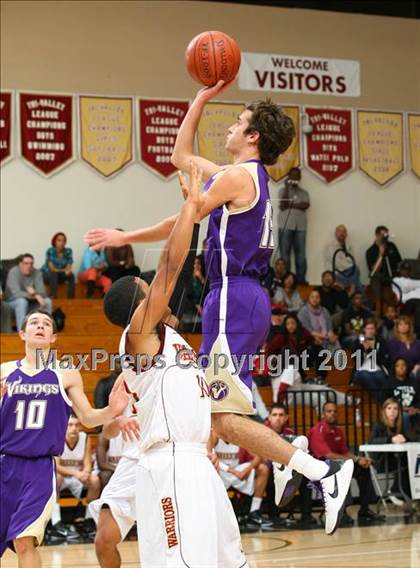 Thumbnail 3 in Alemany vs. Valencia (Oaks Christian Tournament) photogallery.