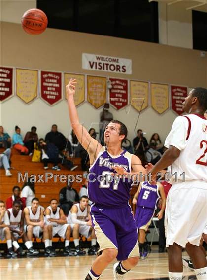 Thumbnail 2 in Alemany vs. Valencia (Oaks Christian Tournament) photogallery.