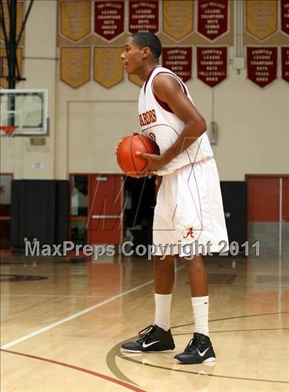 Thumbnail 2 in Alemany vs. Valencia (Oaks Christian Tournament) photogallery.