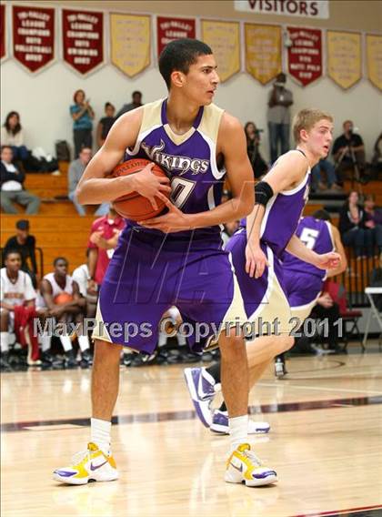 Thumbnail 3 in Alemany vs. Valencia (Oaks Christian Tournament) photogallery.