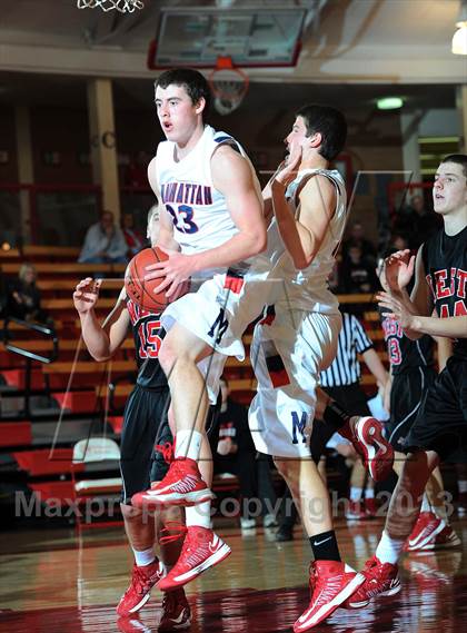 Thumbnail 1 in Manhattan vs. Blue Valley West (McPherson Invitational 1st Round) photogallery.