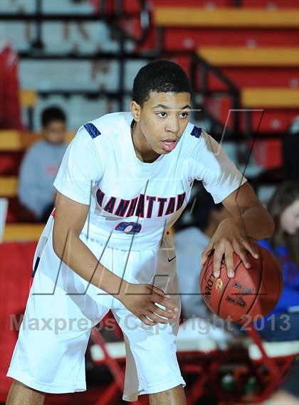 Thumbnail 3 in Manhattan vs. Blue Valley West (McPherson Invitational 1st Round) photogallery.