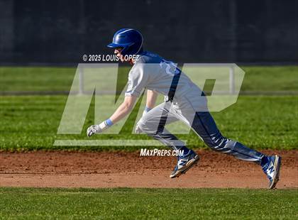Thumbnail 2 in Charter Oak @ Walnut photogallery.