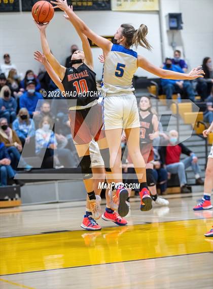 Thumbnail 1 in Livonia vs. Wellsville (NYSPHSAA Section 5 Class B2 Semifinal Playoff) photogallery.