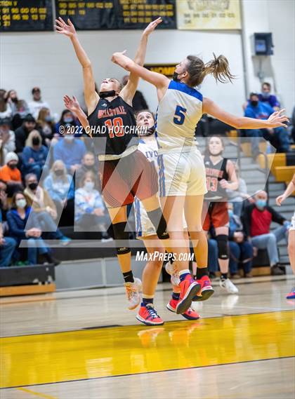 Thumbnail 2 in Livonia vs. Wellsville (NYSPHSAA Section 5 Class B2 Semifinal Playoff) photogallery.