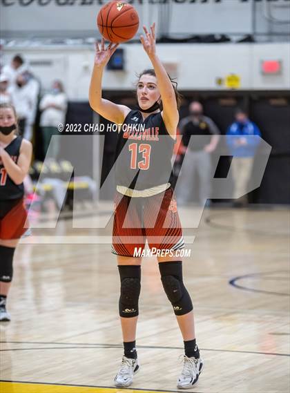 Thumbnail 1 in Livonia vs. Wellsville (NYSPHSAA Section 5 Class B2 Semifinal Playoff) photogallery.