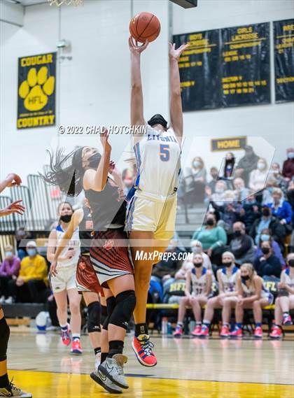 Thumbnail 2 in Livonia vs. Wellsville (NYSPHSAA Section 5 Class B2 Semifinal Playoff) photogallery.