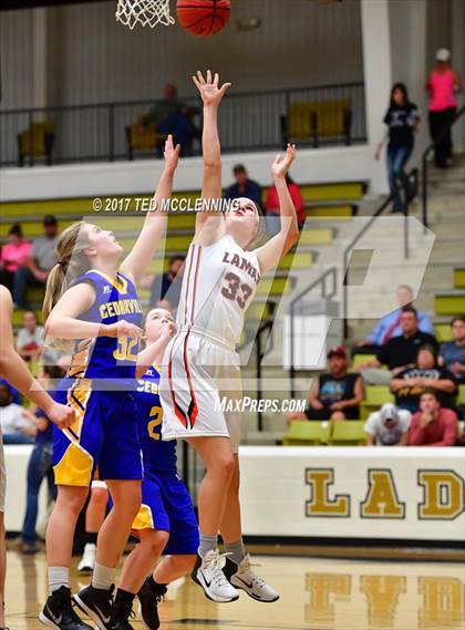 Thumbnail 3 in Lamar vs. Cedarville (AAA 3A Regional Playoff) photogallery.