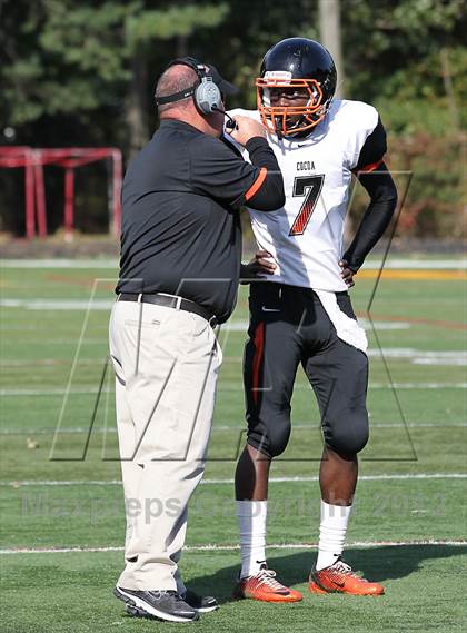 Thumbnail 3 in Cocoa @ Bergen Catholic photogallery.