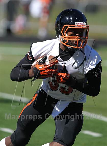 Thumbnail 3 in Cocoa @ Bergen Catholic photogallery.