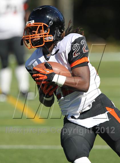Thumbnail 2 in Cocoa @ Bergen Catholic photogallery.