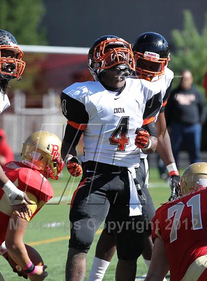 Thumbnail 2 in Cocoa @ Bergen Catholic photogallery.