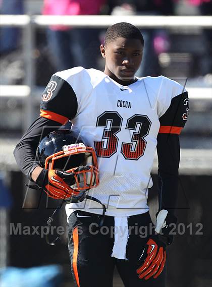 Thumbnail 3 in Cocoa @ Bergen Catholic photogallery.