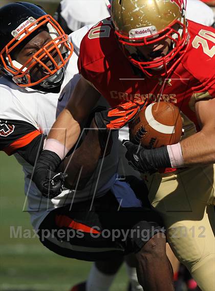 Thumbnail 3 in Cocoa @ Bergen Catholic photogallery.