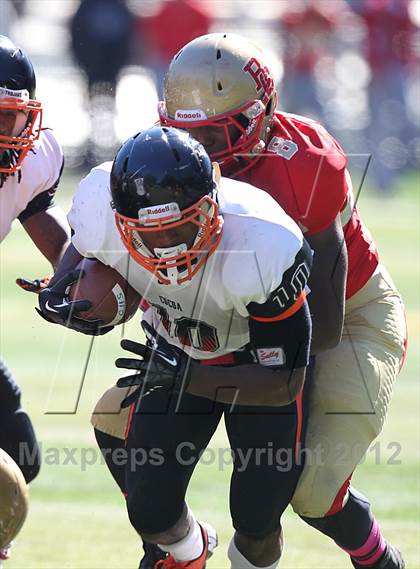 Thumbnail 1 in Cocoa @ Bergen Catholic photogallery.