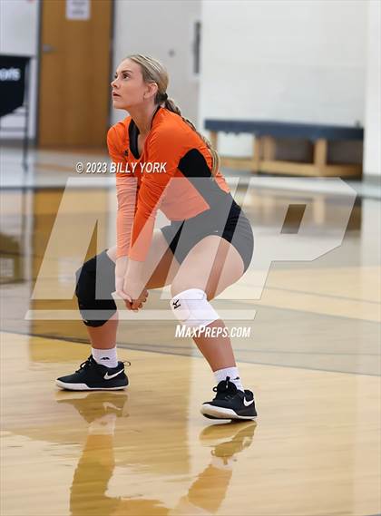 Thumbnail 3 in Grand Saline vs Chisum photogallery.