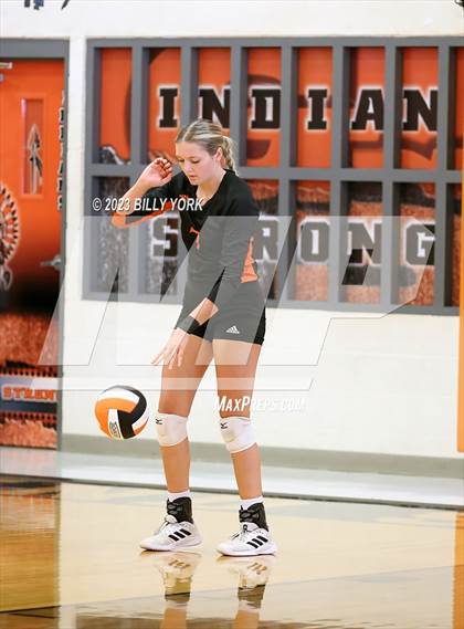 Thumbnail 2 in Grand Saline vs Chisum photogallery.