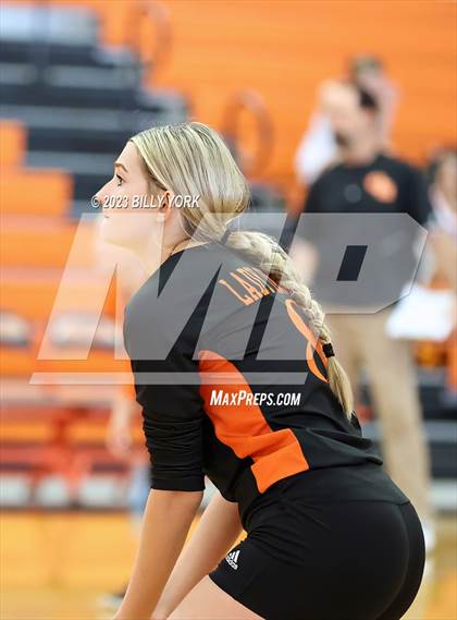 Thumbnail 2 in Grand Saline vs Chisum photogallery.
