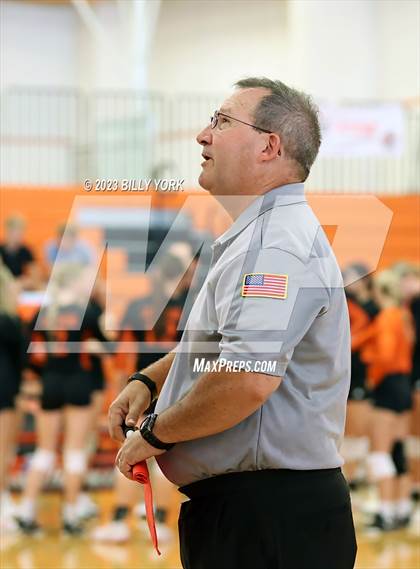 Thumbnail 2 in Grand Saline vs Chisum photogallery.