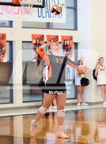 Thumbnail 3 in Grand Saline vs Chisum photogallery.
