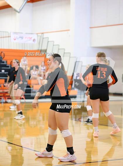 Thumbnail 1 in Grand Saline vs Chisum photogallery.
