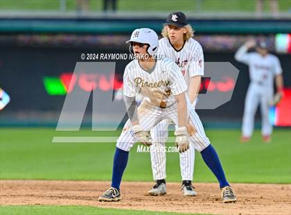 Thumbnail 2 in Mooresville vs. North Central photogallery.