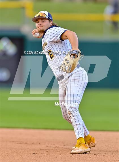 Thumbnail 1 in Mooresville vs. North Central photogallery.