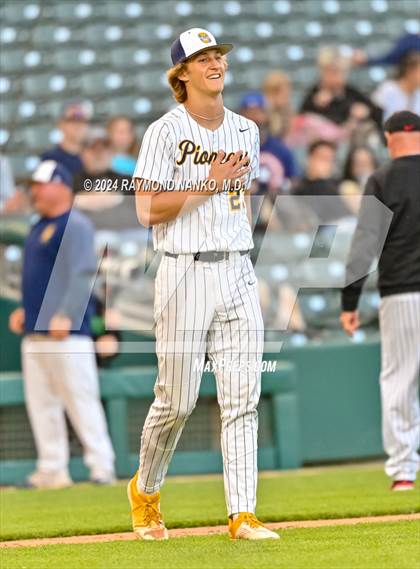 Thumbnail 1 in Mooresville vs. North Central photogallery.