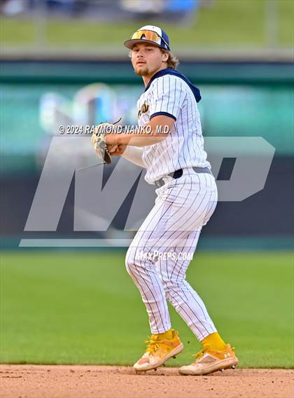 Thumbnail 1 in Mooresville vs. North Central photogallery.