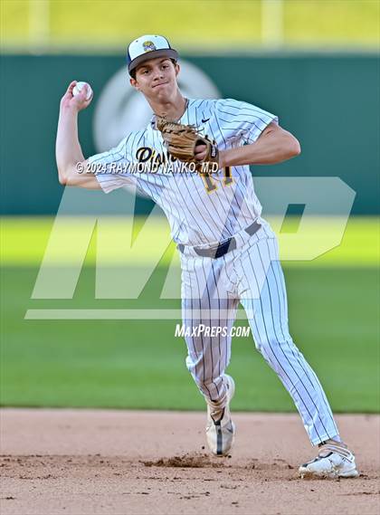 Thumbnail 1 in Mooresville vs. North Central photogallery.