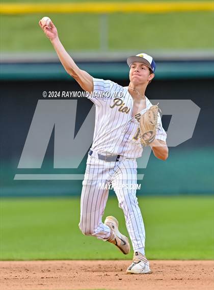 Thumbnail 2 in Mooresville vs. North Central photogallery.