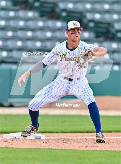Thumbnail 2 in Mooresville vs. North Central photogallery.