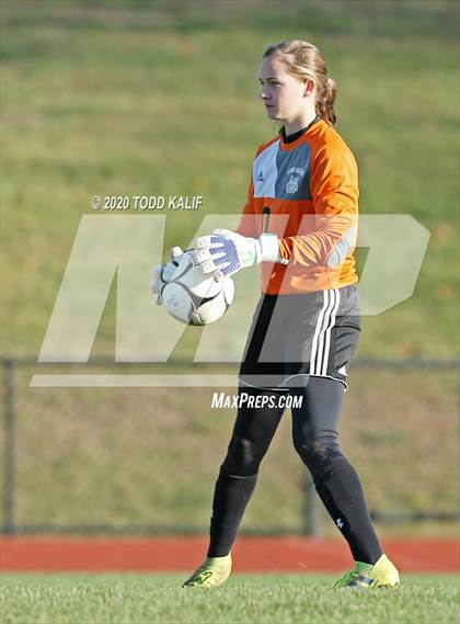 Thumbnail 1 in Haddam-Killingworth vs Old Lyme (SLC Tournament Final) photogallery.